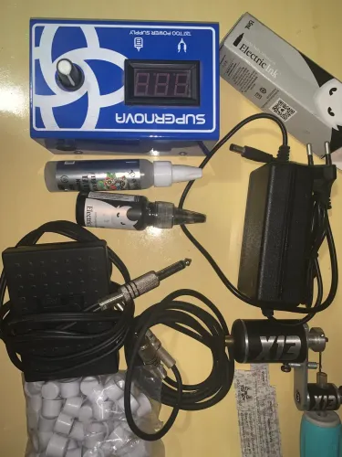 KIT MÁQUINA DE TATUAGEM X13 completa