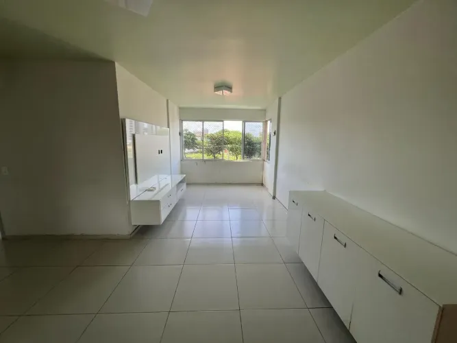 Imóvel para venda com 84 metros quadrados com 3 quartos em Mangabeiras - Maceió - AL