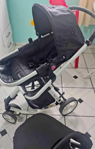 carrinho de bebe 600,00