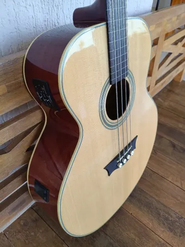 Dean fretless - contrabaixo acústico