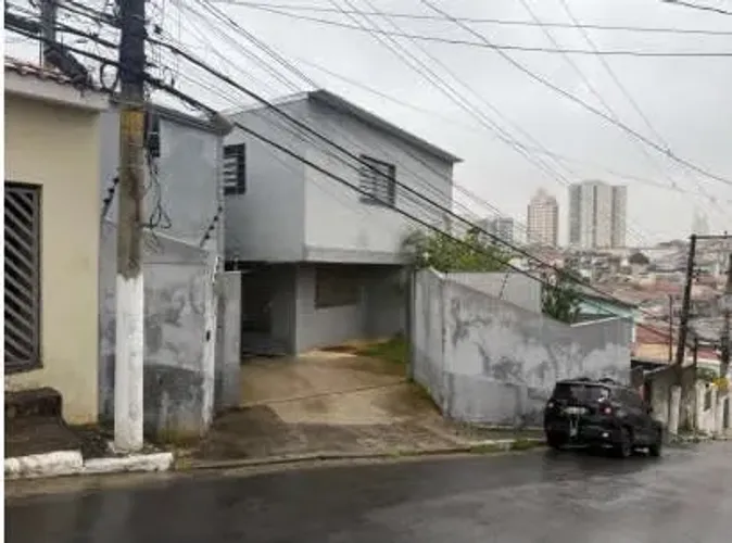 Galpão na Rua Alberto Silva, 175 720 m²