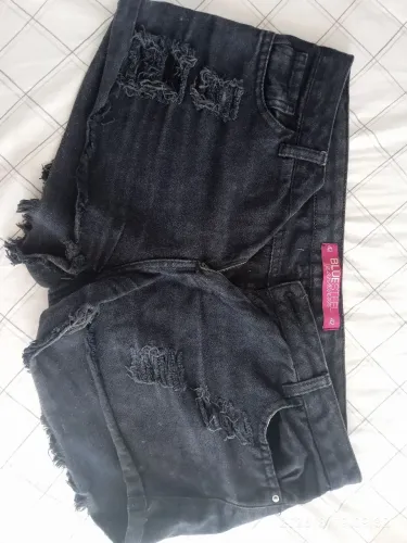 Bermudas feminina