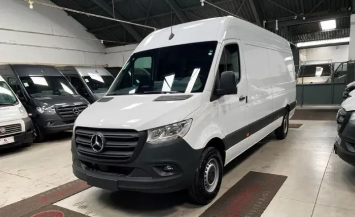 MERCEDES-BENZ SPRINTER 2.0 CDI DIESEL FURGÃO 417 TA EXTRA LONGO 2027