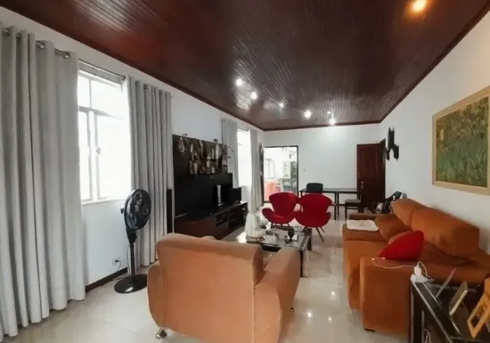 Apartamento para alugar na Rua Uca, Jardim Guanabara, Rio de Janeiro - RJ