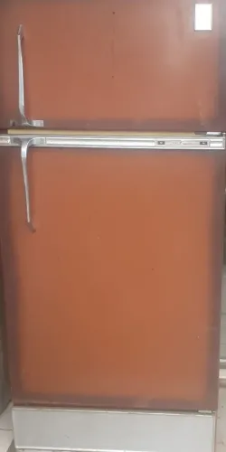 Geladeira de época GE General Eletric marron. Americana