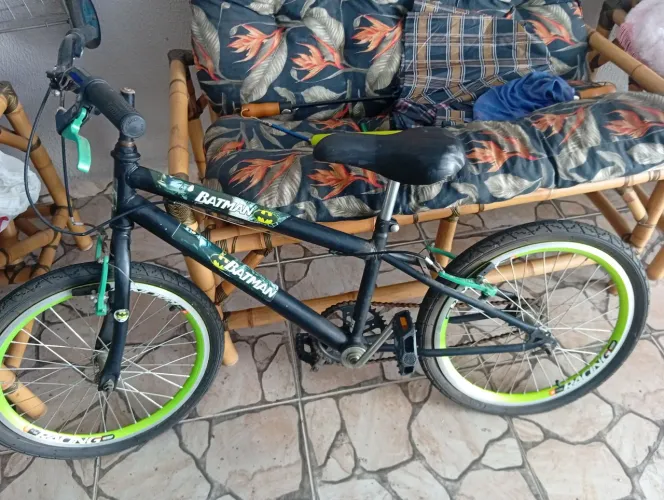 Bicicleta kalf aro 20 Batman
