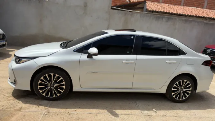 Toyota Corolla Altis 2.0 Flex 16V Aut. 2023