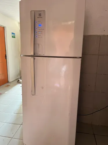 Geladeira Electrolux