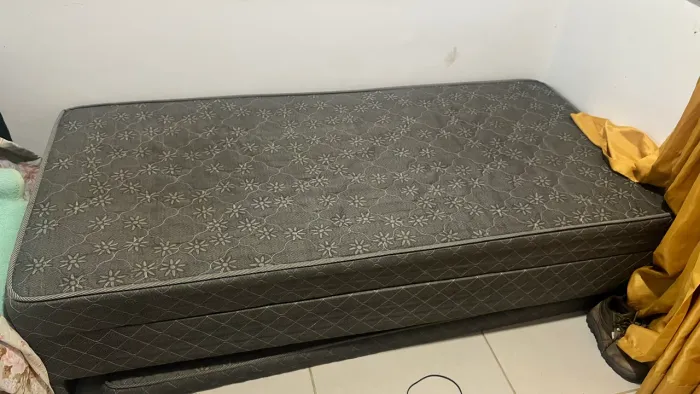 Cama box solteiro com baú