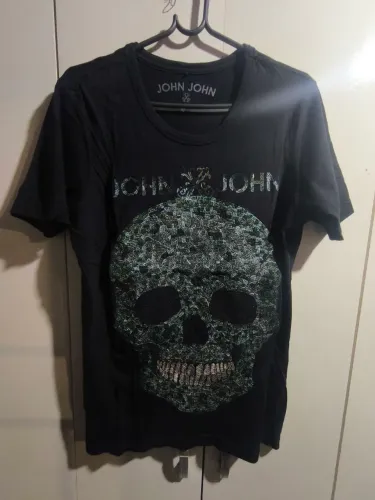 Camiseta John John