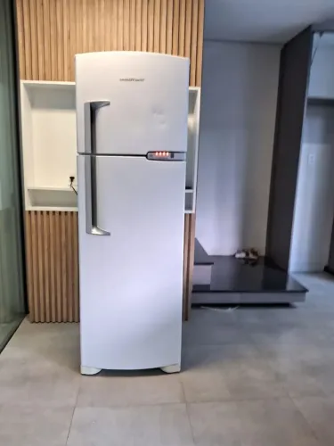 GELADEIRA BRASTEMP FROSTFREE 220V 400L FUNCIONANDO PERFEITAMENTE
