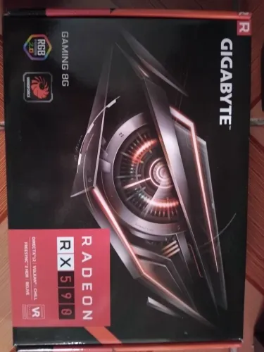 Placa de video RX590