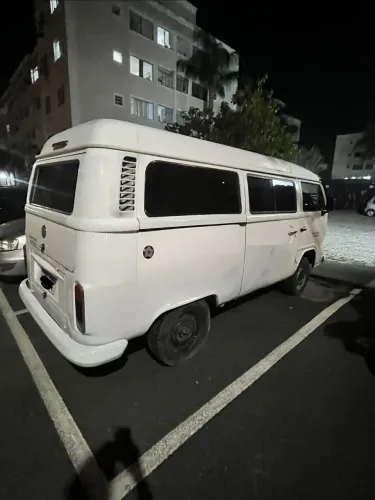 Volkswagen Kombi Standard 1.4 MI Total Flex 8V 2010