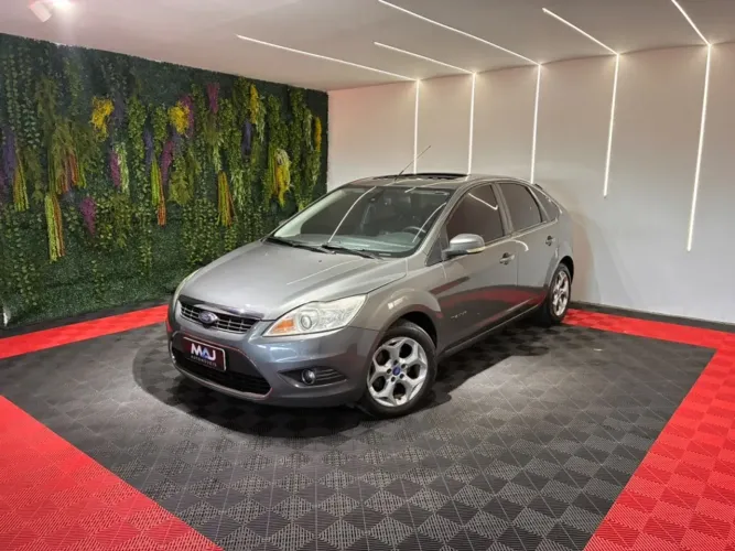Ford Focus 2.0 16v/ 2.0 16V Flex 5P 2013