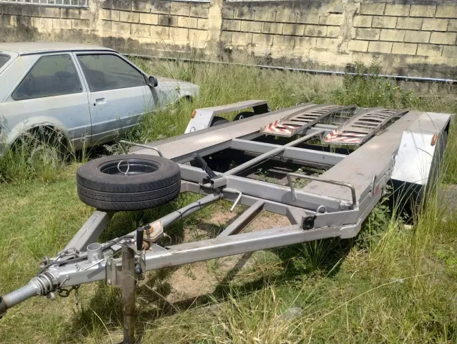 Carretinha para transporte de veículos
