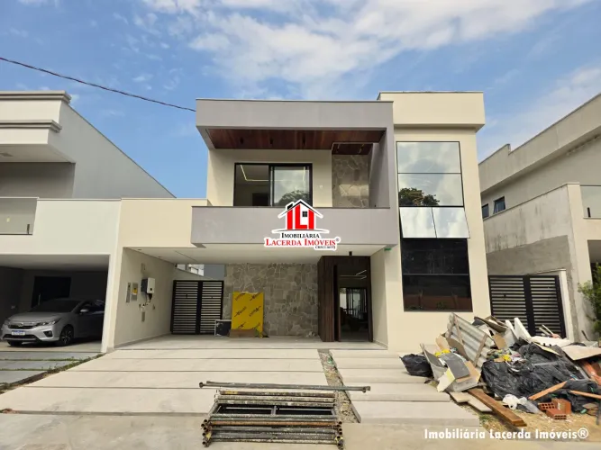Casa duplex com 5 suítes na Ponta Negra com energia Solar Venda!