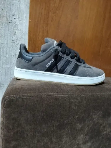 Tênis masculino Adidas