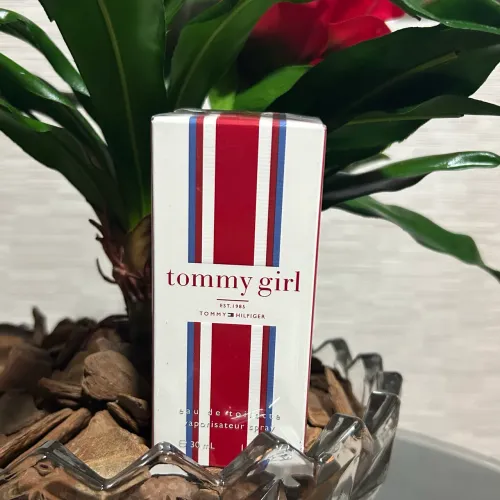 Perfume Tommy Girl Eau de Toilette 30ml - com Selo Adipec