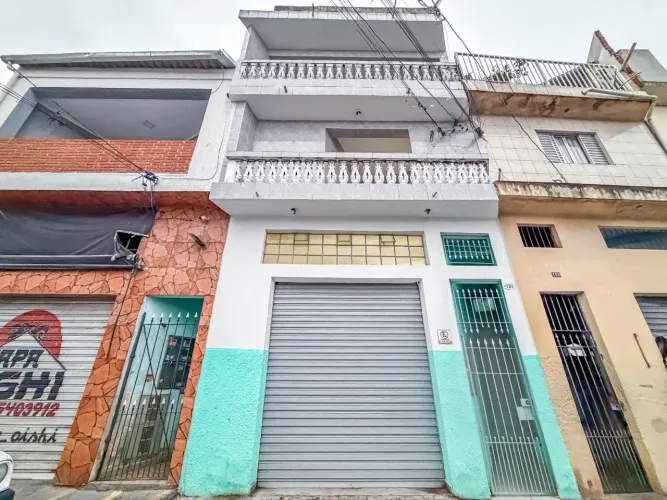 Sobrado para venda em Vila Teresinha com 3 quartos, 137m²