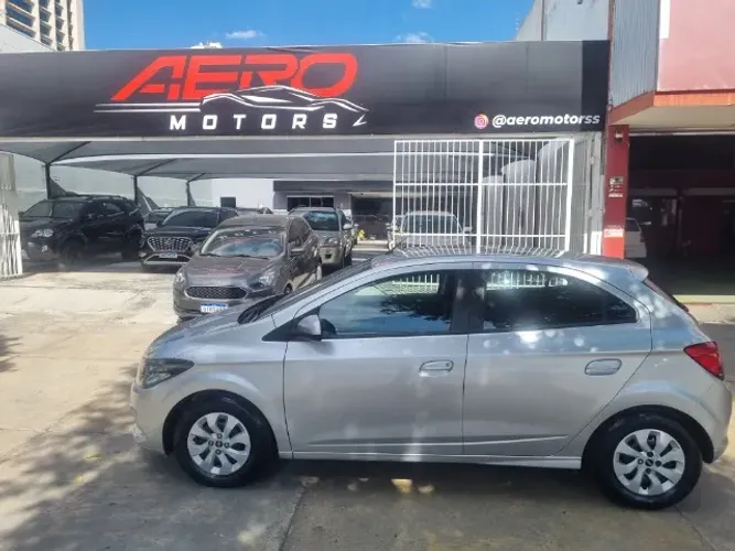 Chevrolet Onix JOY Hatch 1.0 8V Flex Mec. 4P 2019