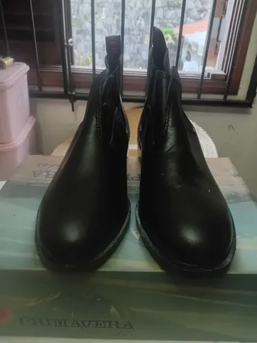 VENDO 20 PARES DR BOTAS MASCULINA