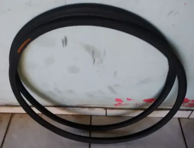 Par de pneus speed usados Quebra Galho