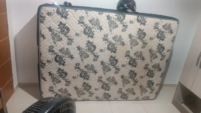 Venda se está cama, usada em perfeito estado, não faço entrega