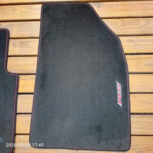 Jogo tapete Onix RS original modelo 2020 a 2025