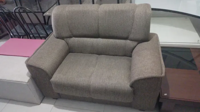 Sofá 2 lugares
