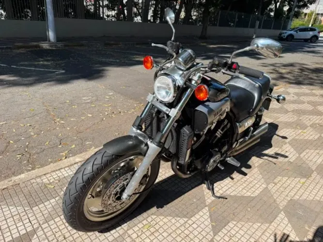 Yamaha V-Max 1200 - 2001 | Série Especial Carbono