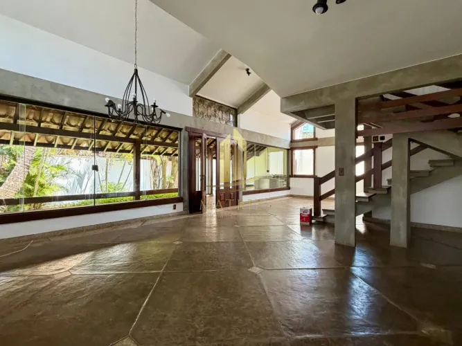 Vende casa Residencial Baldassari 4 quartos 2 vaga