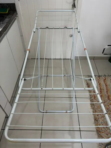 Varal de chão