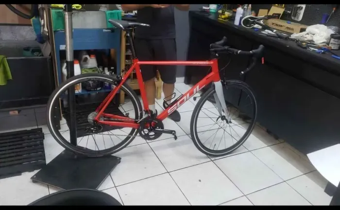 Bicicleta Soul 3R1 Speed Sram Apex 20v Vermelha e Cinza. Tam. 56