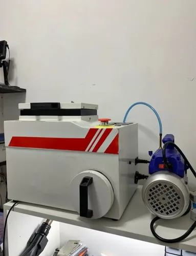   máquina de trocar vidro de celular 