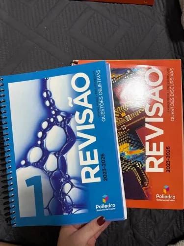 Cadernos de revisão ENEM. Poliedro