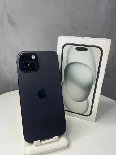iPhone 15 128Gb/ troco por iPhone 11 ou superior + volta