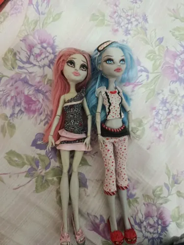 monster high LEIA A LEGENDA!