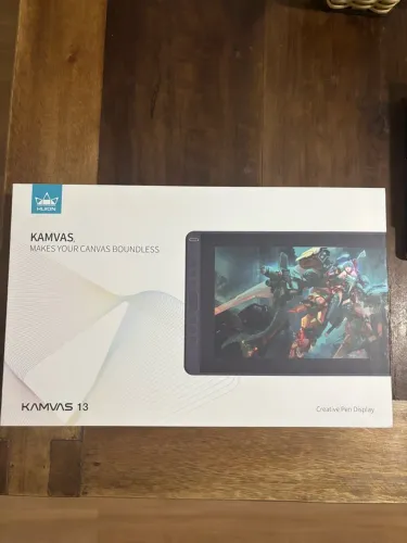 Mesa Digitalizadora com Display Huion Kamvas 13