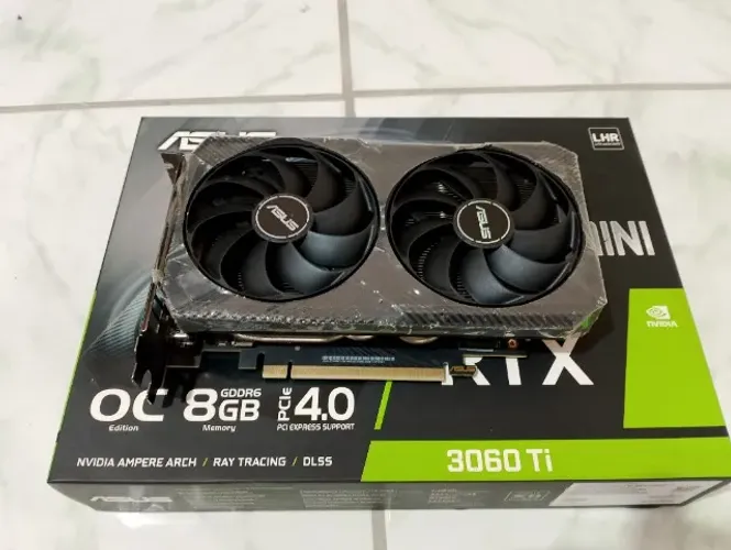 Placa de Video RTX 3060TI Asus mini 