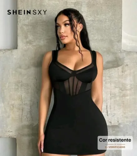 Vestido preto telado 