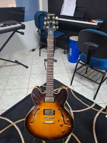 Guitarra Semi-Acústica Condor JC-503 Sunburst - Ótimo Estado