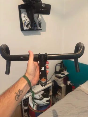 Guidão e mesa ciclismo carbono