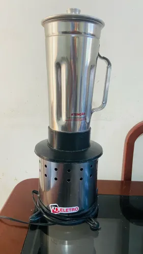 Extrator e liquidificador industrial seminovos