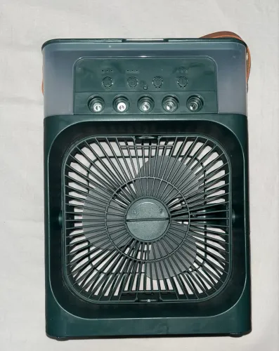 Ventilador Portátil Com Frio Usb e Água Silencioso com led - usado 2 vezes!