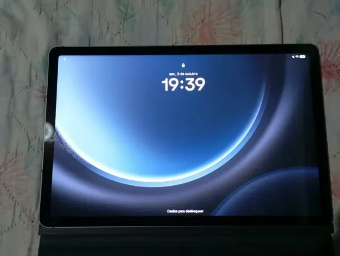 Samsung galaxy TAB s9 FE 5G, 128GB, 6GB RAM