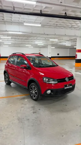 Volkswagen Crossfox 1.6 MI Total Flex 8V 5P 2012