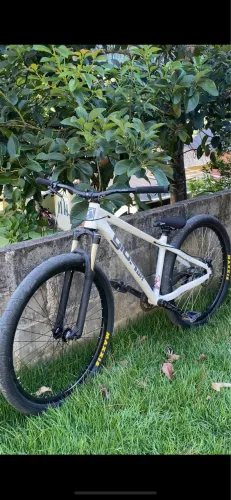 Vendo bicicleta gios aro 29 