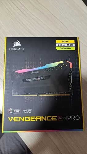 Memória RAM Corsair Vengeance PRO DDR4 16GB ( 2x8GB ) 3000mhz