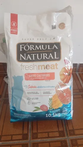 Racao para gatinhos castrados