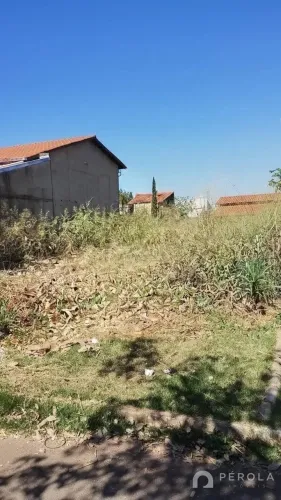 Lote / Terreno em Chácaras Maria Dilce - Goiânia